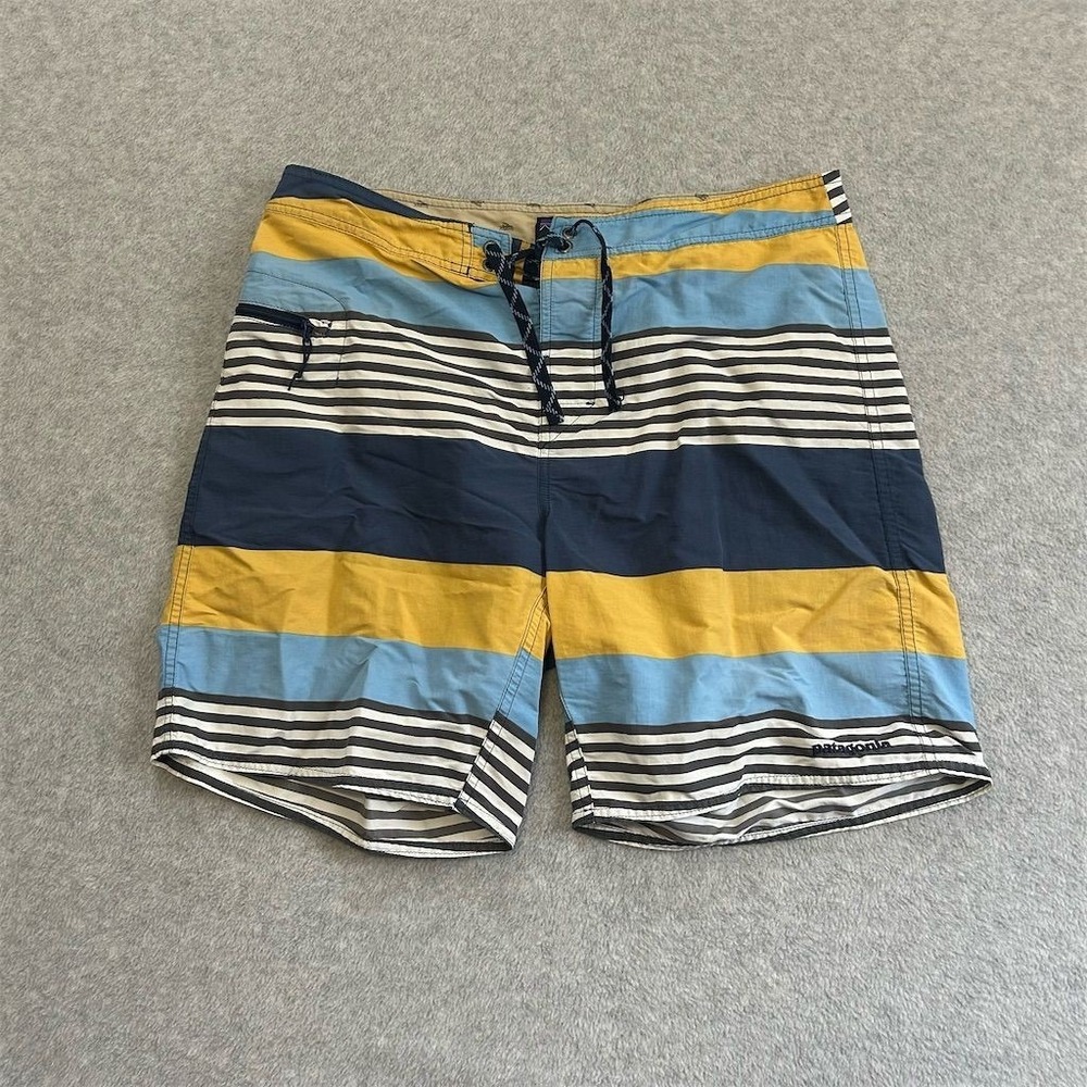 Patagonia Shorts Men's 34 Striped Board Shorts Multicolor Surfing Outdoors‎